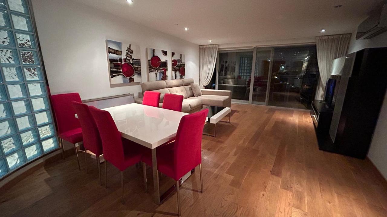 Ocean Village Luxury 2 Bed 2 Bath Apartment - Amazing Views - Pools And Jacuzzis Gibraltar Eksteriør billede