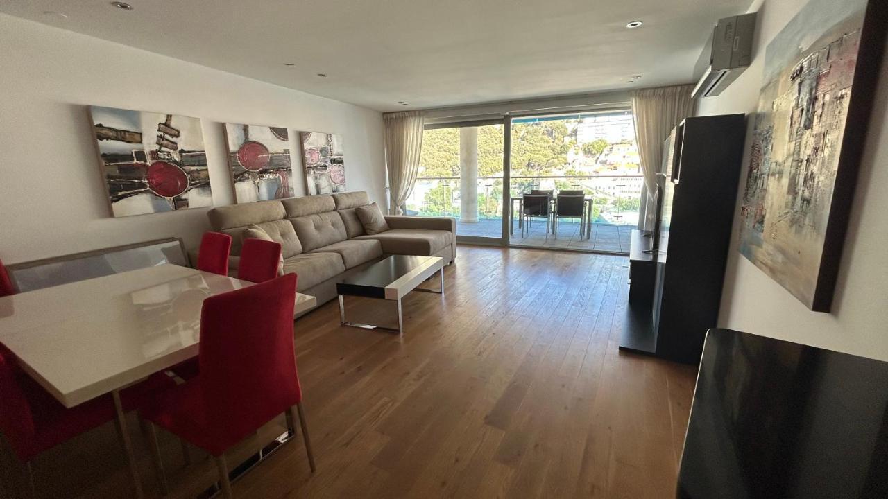 Ocean Village Luxury 2 Bed 2 Bath Apartment - Amazing Views - Pools And Jacuzzis Gibraltar Eksteriør billede