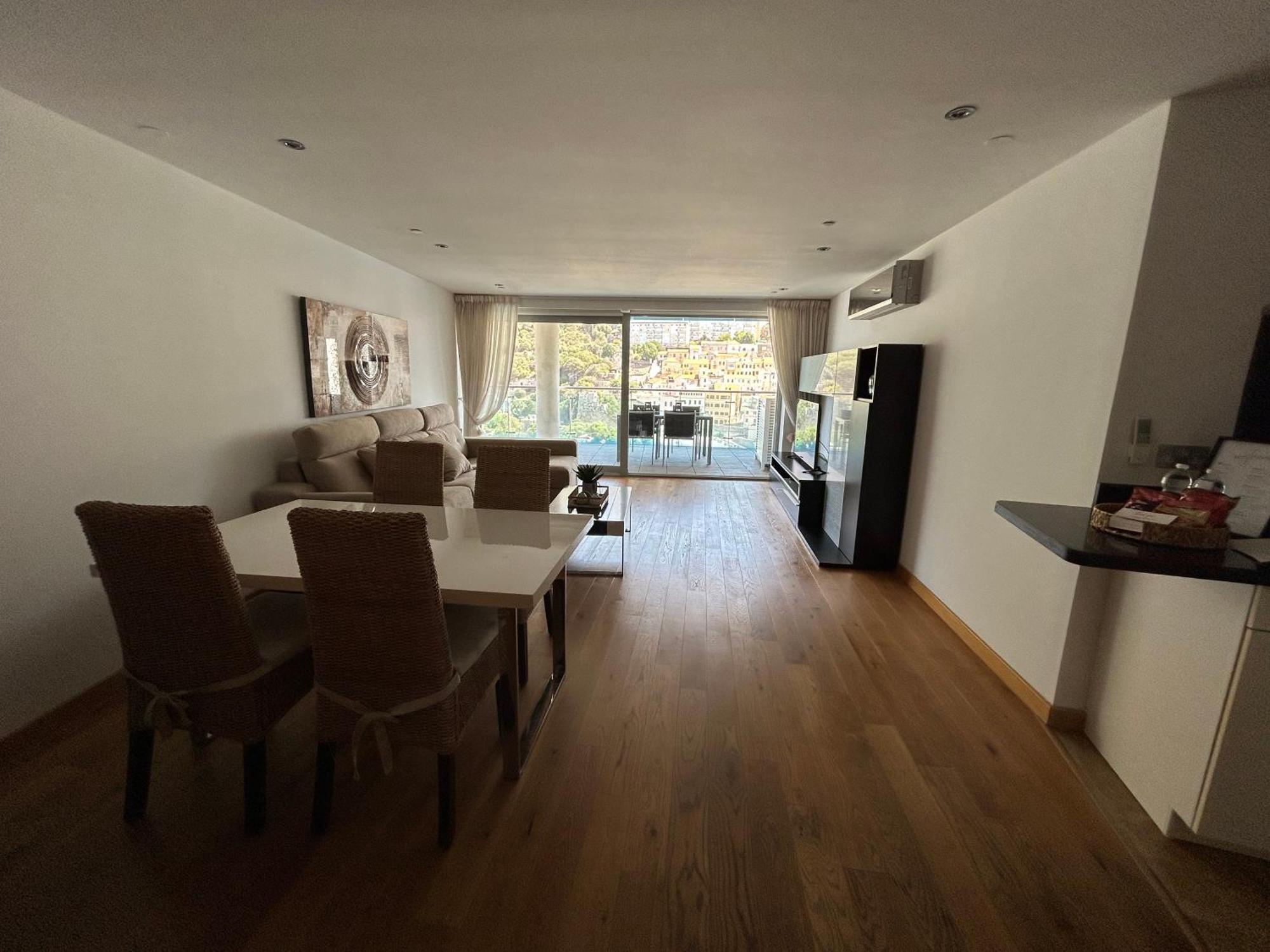 Ocean Village Luxury 2 Bed 2 Bath Apartment - Amazing Views - Pools And Jacuzzis Gibraltar Eksteriør billede