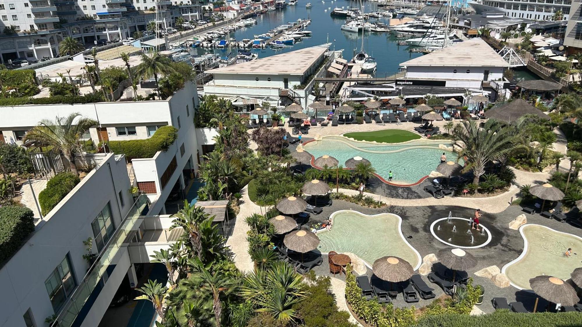 Ocean Village Luxury 2 Bed 2 Bath Apartment - Amazing Views - Pools And Jacuzzis Gibraltar Eksteriør billede