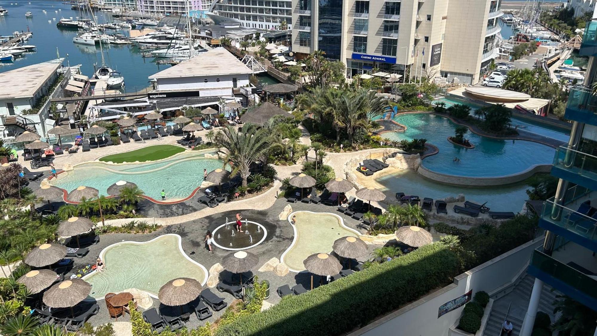 Ocean Village Luxury 2 Bed 2 Bath Apartment - Amazing Views - Pools And Jacuzzis Gibraltar Eksteriør billede